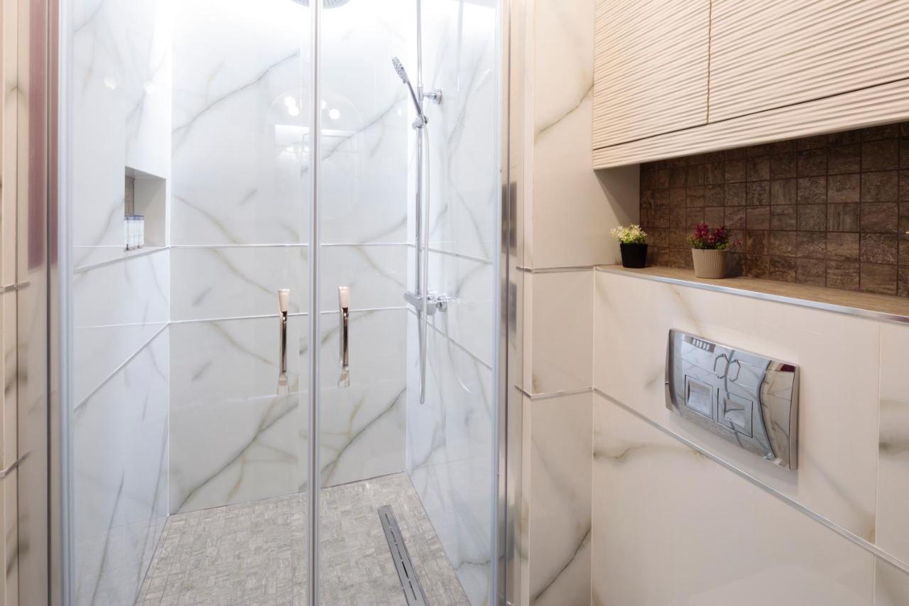 Luxurious Apartment, Best View Timisoara Ngoại thất bức ảnh