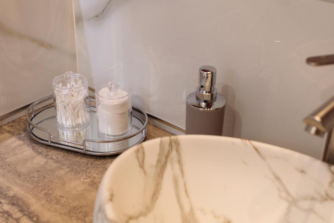 Luxurious Apartment, Best View Timisoara Ngoại thất bức ảnh
